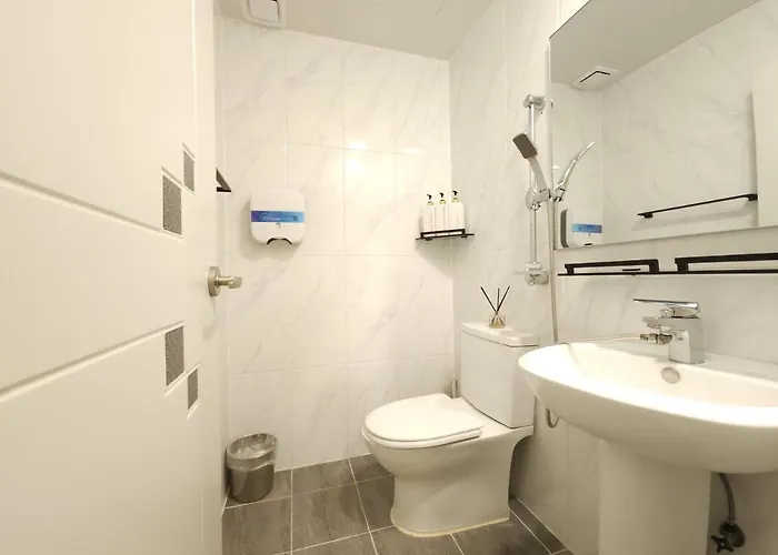 Hostel Oyo Myeongdong 5