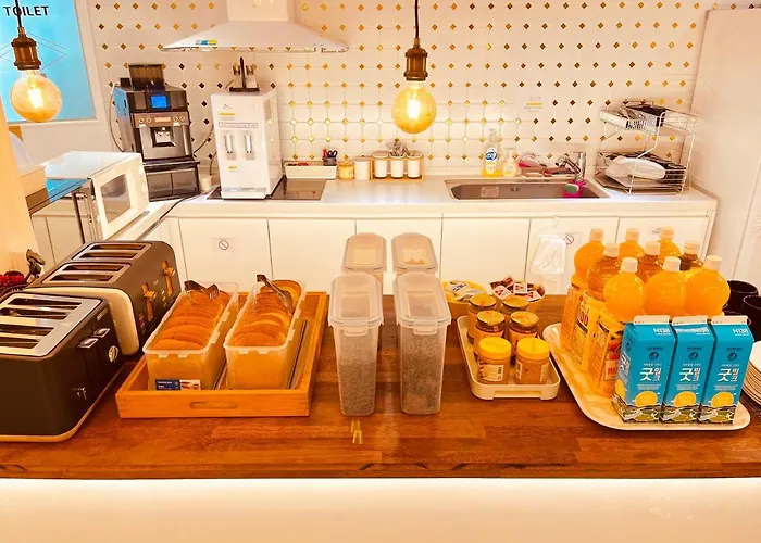 Hostel Oyo Myeongdong 5 Seoul